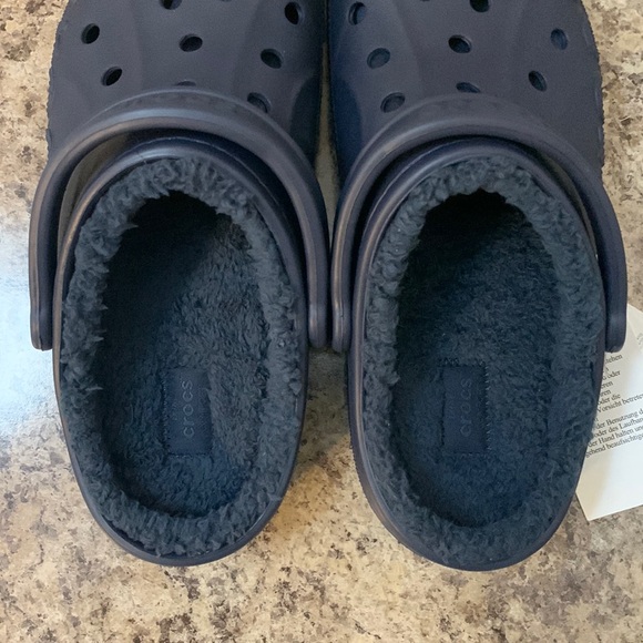 Navy Blue Fur-Lined Crocs - Picture 12 of 13